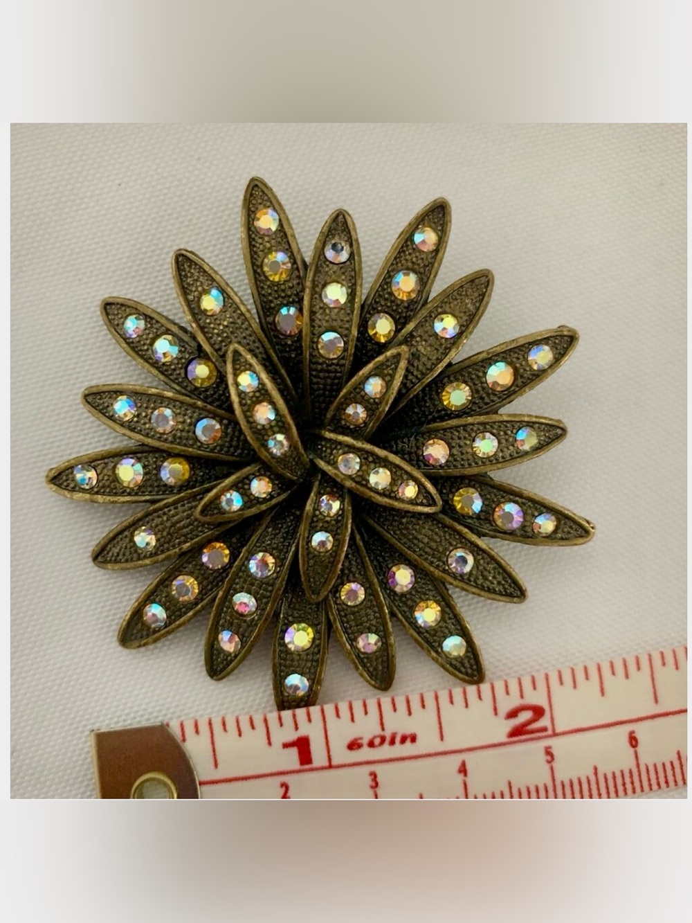 Antique Brass Vintage 1980’s Floral Iridescent Rhinestone Crystal Accents Brooch